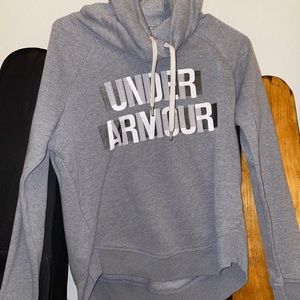Under Armour sweatshirt